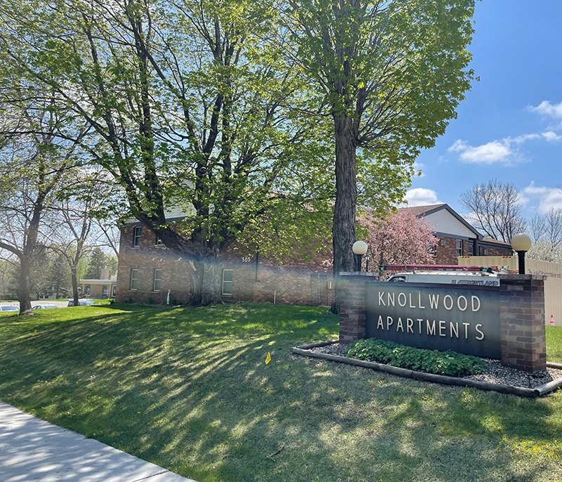 Knollwood Apartments Apartments in Pine Island, MN